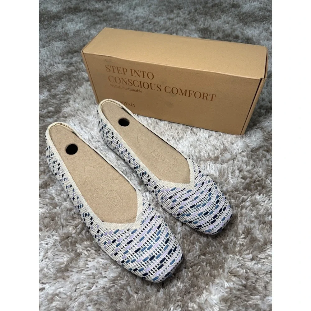 VIVAIA Square-Toe V-Cut Flats (Margot 2.0) EU 42 / US 10.5‎